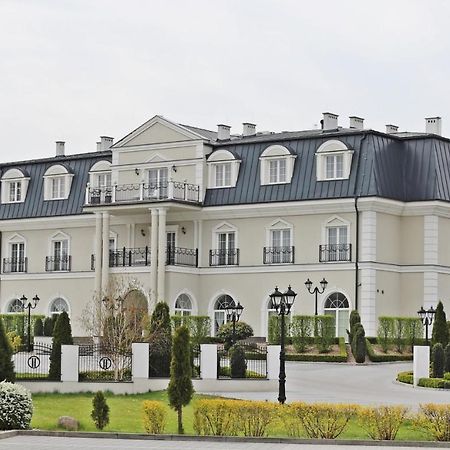 Hotel Toscania Włoszakowice Exterior foto
