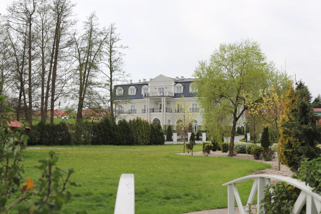 Hotel Toscania Włoszakowice Exterior foto